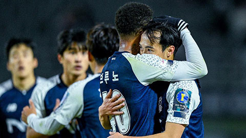 Đội bóng của Văn Toàn đại thắng ở Hàn Quốc