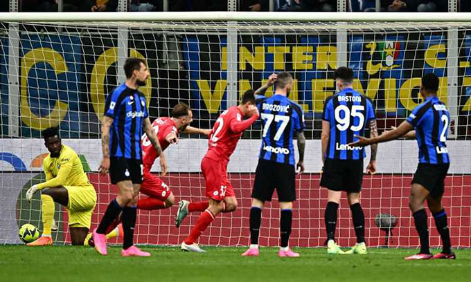 Inter đã để thua tới 11 trận ở Serie A mùa này, nhiều nhất trong top 10