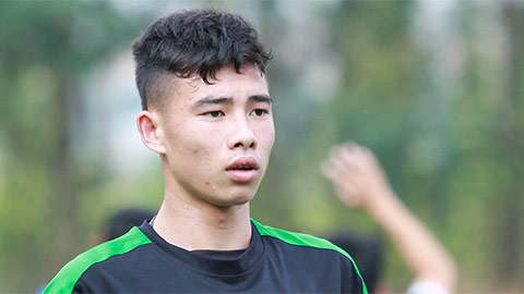 Vì sao Hà Nội FC đột ngột đổi thủ môn trước trận gặp Bình Định?