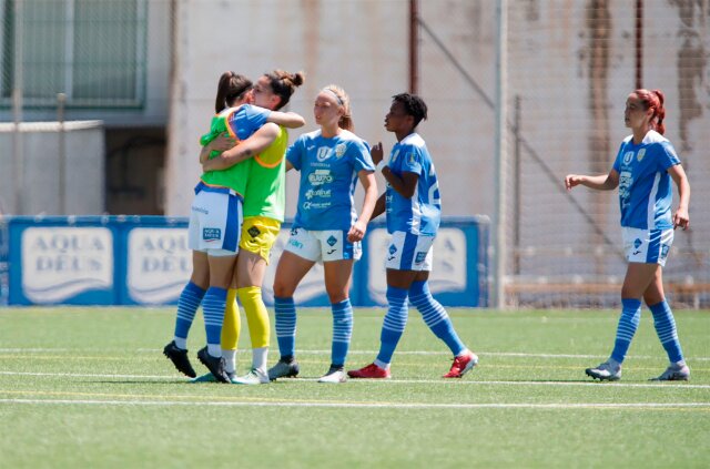 Đội nữ Alhama CF mới thăng hạng lên Liga F năm ngoái