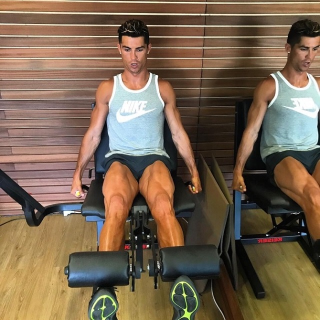 Ronaldo rất chăm chỉ tập gym