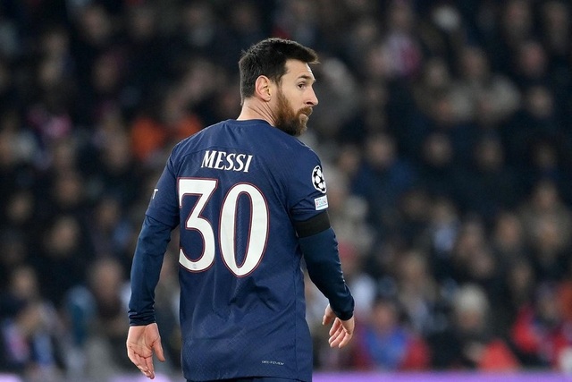 Messi sẵn sàng quay lưng với PSG để quay về với Barca.