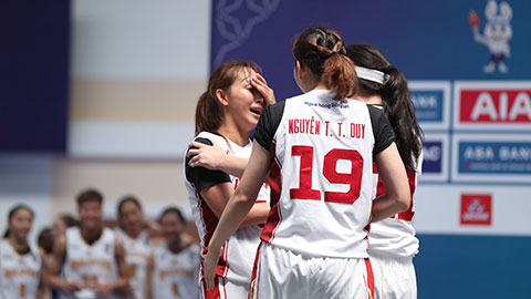 Hot girl bóng rổ nữ 3x3 Việt Nam khóc nấc khi tạo địa chấn ở SEA Games 2023