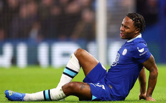 Sterling đang trải qua mùa giải tệ hại ở Chelsea