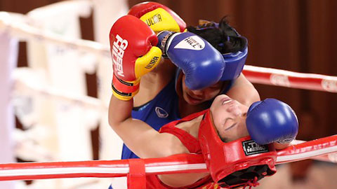 Á quân boxing thế giới của Việt Nam chấn thương cực nặng khi đấu võ sỹ Thái Lan ở SEA Games
