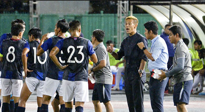Nhưng không thể phủ nhận những dấu ấn mà Keisuke Honda để lại cho bóng đá Campuchia.