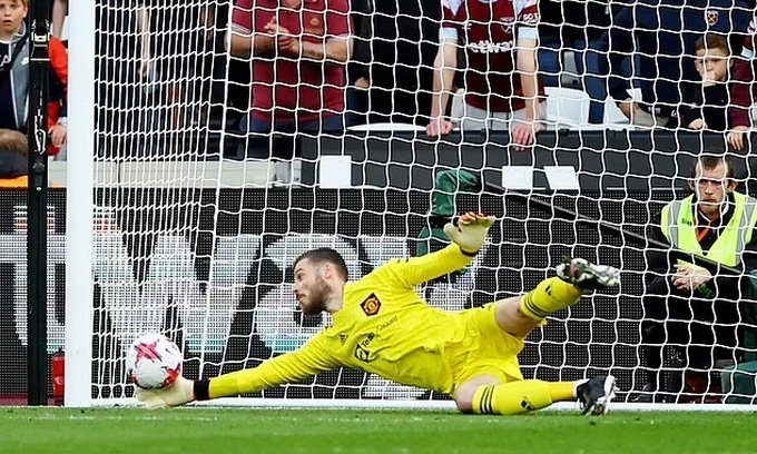 De Gea không còn phù hợp với bóng đá hiện đại