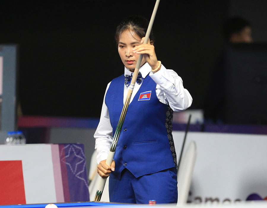 Mặc dù đang sinh sống ở Hàn Quốc, Sruong Pheavy vẫn quyết định thi đấu cho đội tuyển billiards Campuchia. Cơ thủ này chính là niềm hy vọng số một của đội tuyển billiards Campuchia.