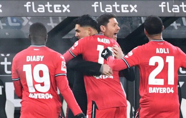 Leverkusen đang bay cao cùng HLV trẻ tuổi Xabi Alonso
