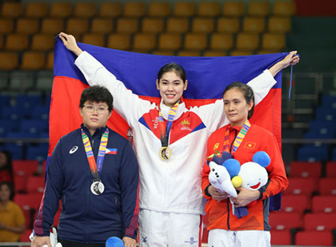 Sorn Seavmey từng giành HC vàng SEA Games 2013, 2017 và HC vàng Asian Games 2014 ở hạng cân dưới 73 kg. Cô cũng được xem là niềm hy vọng vàng của Campuchia ở SEA Games 2023 