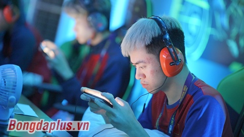 Tuyển Việt Nam dẫn đầu bảng xếp hạng PUBG Mobile SEA Games 2023