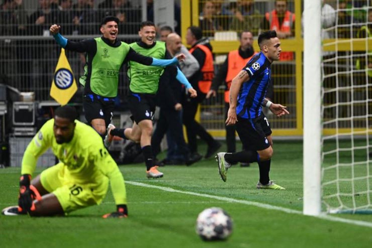 Lautaro Martinez ghi bàn để củng cố lợi thế lớn cho Inter Milan