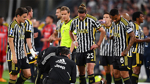 Juventus bị trừ 10 điểm, hết cửa dự Champions League
