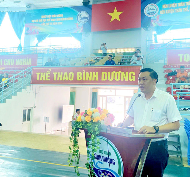 Ông Cao Văn Chóng – Phó Giám đốc Sở Văn hóa, Thể thao và Du lịch tỉnh Bình Dương, Trưởng BTC giải phát biểu khai mạc