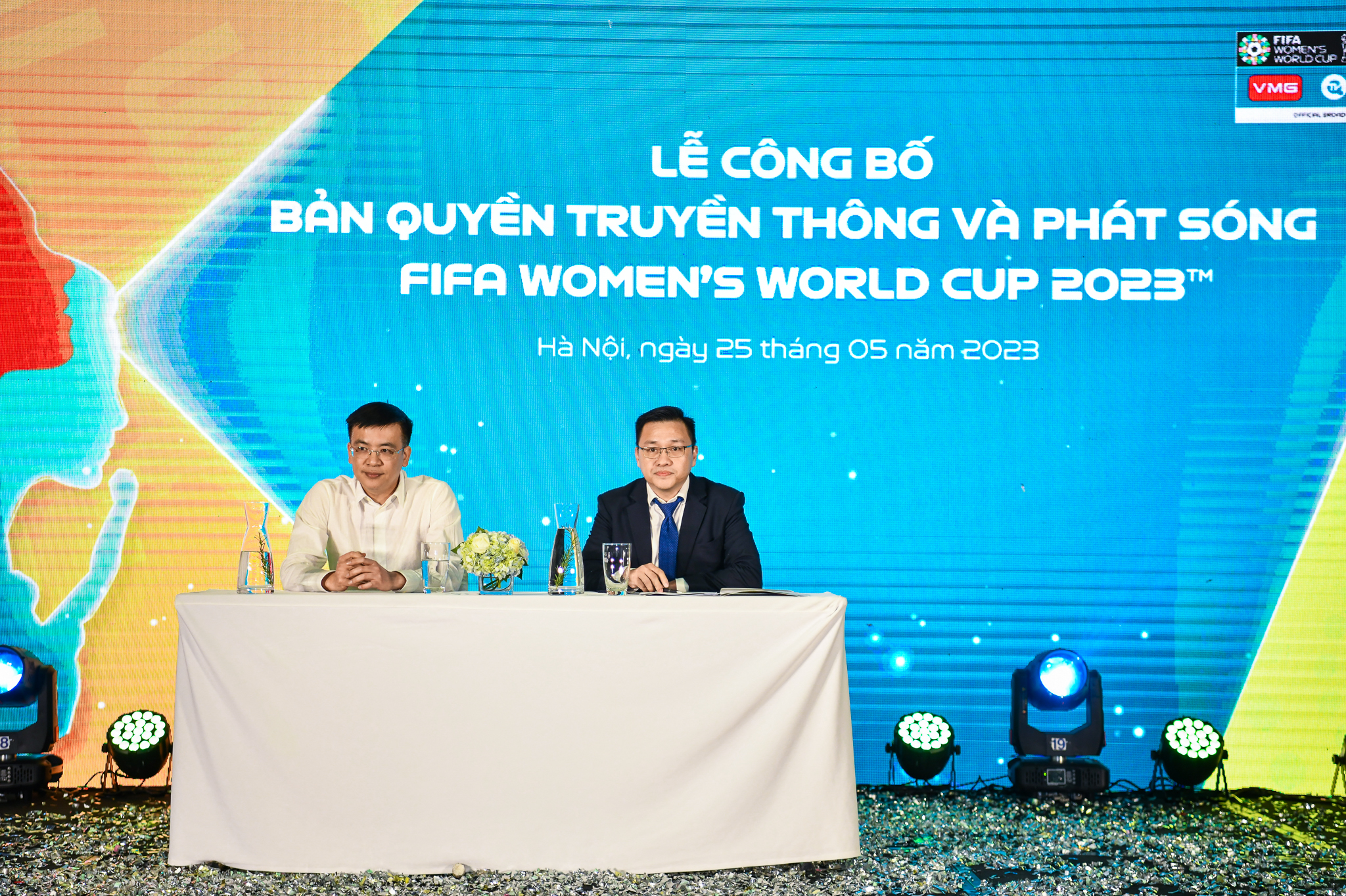 Lãnh đạo Đài truyền hình quốc hội trả lời truyền thông về sự kiện công bố sở hữu bản quyền World Cup nữ 2023 - Ảnh: Đức Cường 