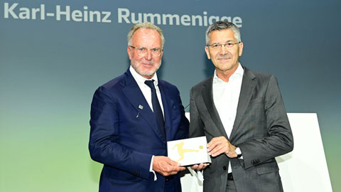 Diễn biến thượng tầng Bayern: Rummenigge trở lại trong vai trò giám sát