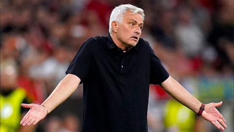 Mourinho để ngỏ khả năng chia tay Roma sau thất bại trước Sevilla
