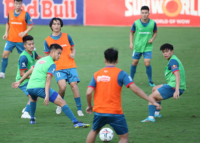 Cầu thủ Việt kiều Andrej Nguyễn An Khánh được nhận định là tự tin, thể hiện được sự quyết tâm và khát khao khi thi đấu cho đội tuyển Việt Nam 