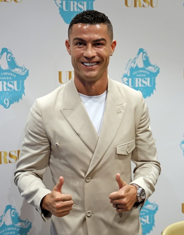 Ronaldo từng công khai tán tỉnh Jenner trên Instagram