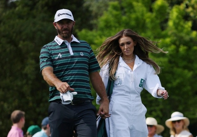 Paulina luôn sát cánh với chồng trong các giải golf