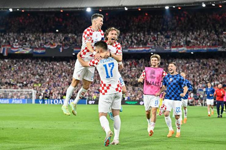 Croatia đã có màn ngược dòng ấn tượng trước Hà Lan