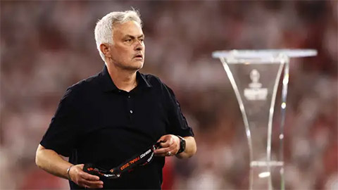 Mourinho trực tiếp từ chối đề nghị khủng của Al-Ahli