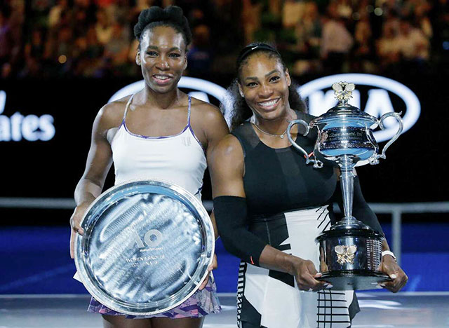 Venus và Serena (phải) tại Australia Open 2017