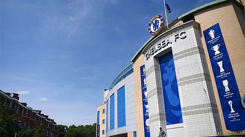 Chelsea sắp đổi tên sân thành Allianz Bridge