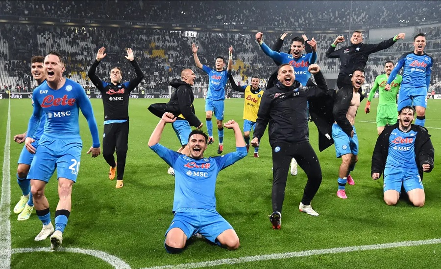 Napoli đã vô địch Serie A 2022/23 với thứ bóng đá đẹp đẽ mà Maradona đã truyền lại