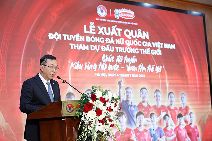 Chủ tịch VFF - Trần Quốc Tuấn nhấn mạnh: "Đây là thành tích có ý nghĩa lịch sử với bóng đá Việt Nam nói chung và bóng đá nữ Việt Nam nói riêng" 