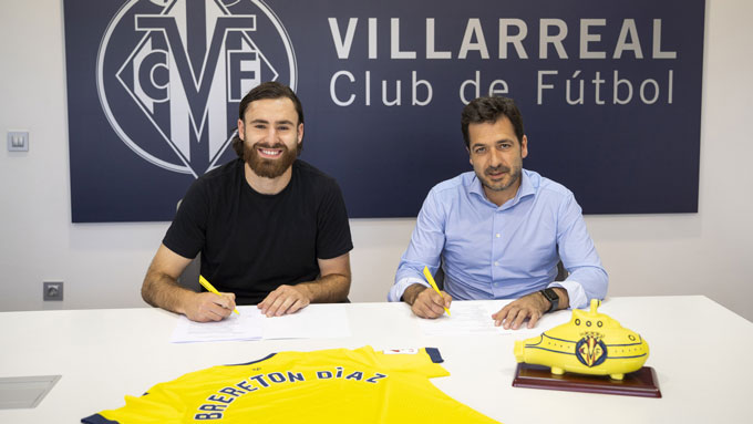Brereton gia nhập Villarreal