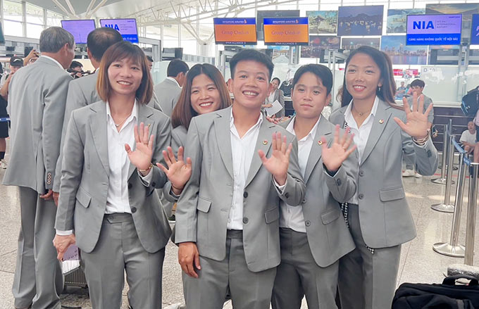 ĐT nữ Việt Nam lên đường tới New Zealand 