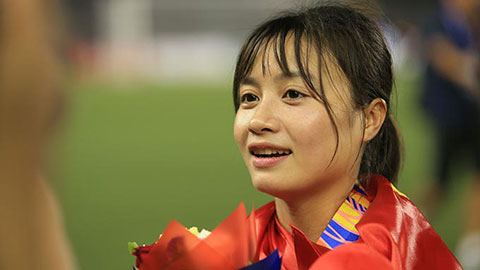 Hot-girl Hoàng Thị Loan: Xin bố mẹ không lấy chồng & niềm hy vọng tại World Cup nữ 2023