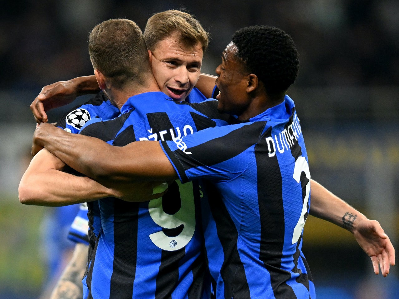 Inter đã thấm thía câu: "Càng vào sâu, càng dễ mất nhiều cầu thủ"