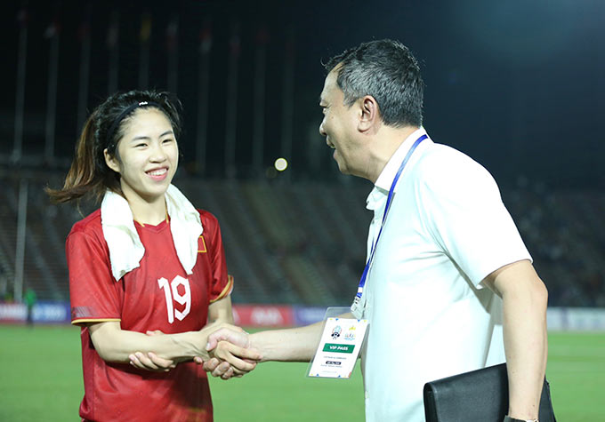 Chủ tịch VFF, Trần Quốc Tuấn cho rằng tinh thần quả cảm của ĐT nữ Việt Nam đã được thể hiện ở trận ra quân World Cup nữ 2023 - Ảnh: VFF