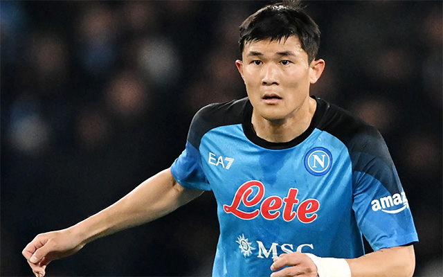 Kim Min-Jae thi đấu bùng nổ trong màu áo Napoli