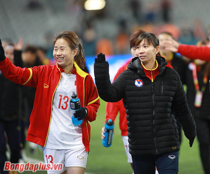 Thùy Trang, lão tướng của ĐT nữ Việt Nam chưa thể thi đấu ở World Cup. Nhưng cô hạnh phúc khi là 1 phần của ĐT nữ Việt Nam góp mặt ở World Cup 