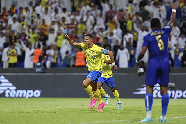 Ronaldo góp công giúp đội nhà giành thắng lợi trước Monastir