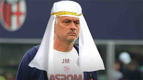 Jose Mourinho ký hợp đồng 3 năm với bóng đá Saudi Arabia
