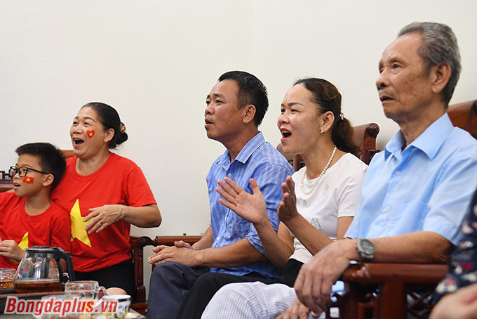Bố mẹ Hải Yến dần ủng hộ Hải Yến khi chứng kiến thành công trong sự nghiệp của con gái - Ảnh: Giang Nguyễn 