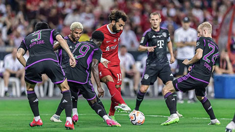  Đội bóng của Benzema và Kante mời gọi Salah bằng mức lương hấp dẫn