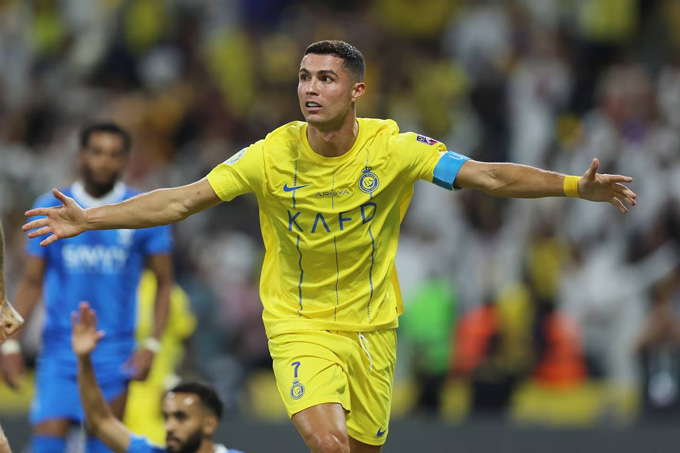Ronaldo lập cú đúp ở trận Al-Hilal vs Al-Nassr