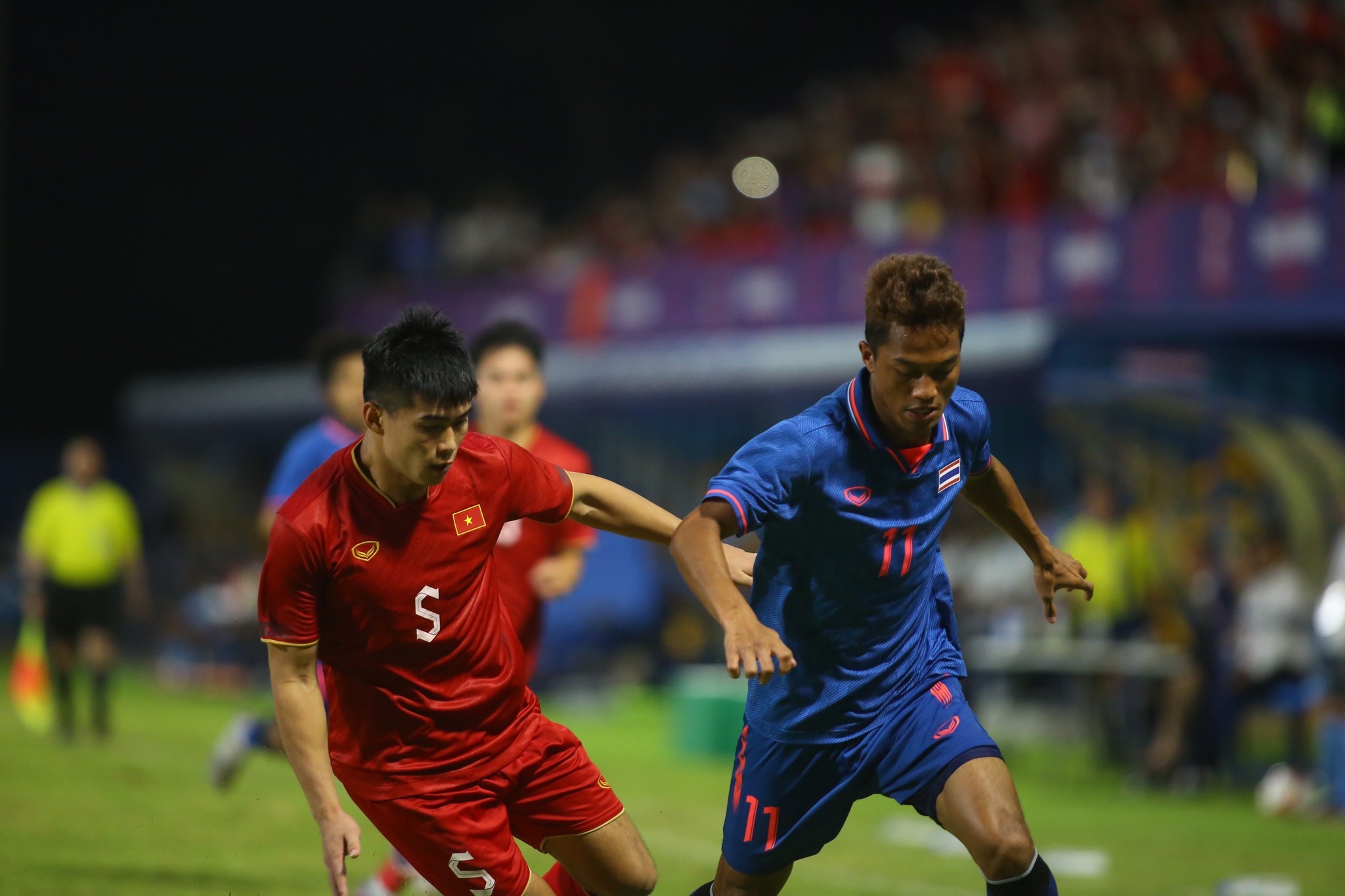 Ngọc Thắng và Duy Cương sẽ đem kinh nghiệm từ sân chơi V.League đến U23 Đông Nam Á