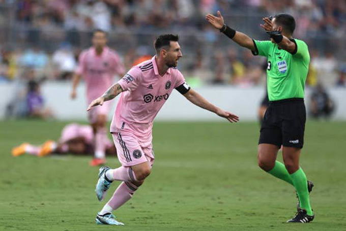 Messi chưa thể ngừng ghi bàn tại Inter Miami