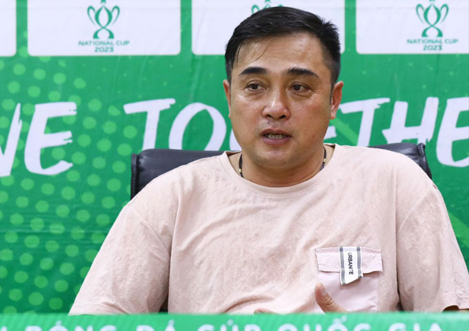 HLV Nguyễn Đức Thắng thất vọng với bàn thua phút cuối trước Viettel