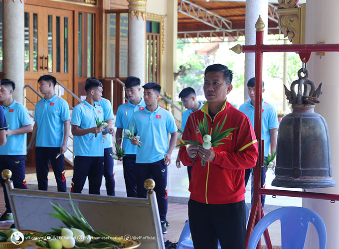 HLV Hoàng Anh Tuấn thành tâm cầu nguyện may mắn sẽ ủng hộ U23 Việt Nam ở giải đấu năm nay 