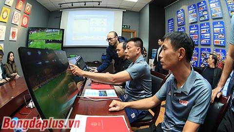 FIFA ưu tiên hỗ trợ thêm hai xe VAR cho bóng đá Việt Nam