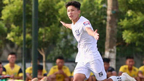 Em họ Công Phượng được HLV Troussier triệu tập lên U23 Việt Nam