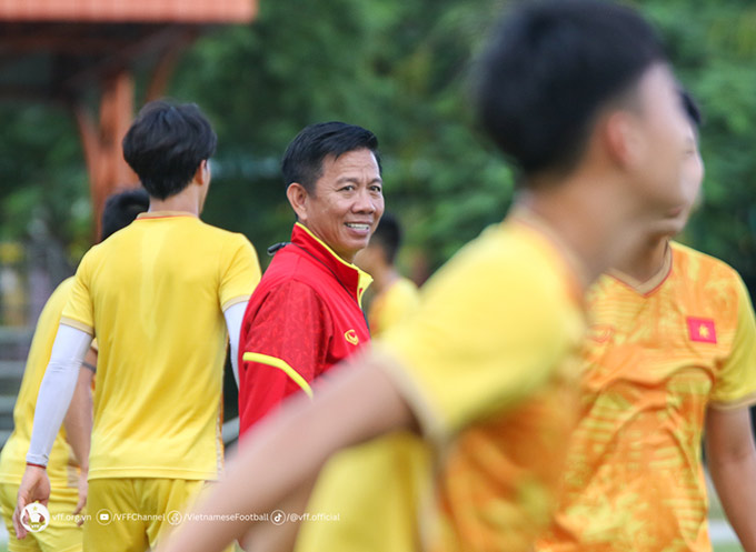 U23 Việt Nam hứng khởi tập luyện trước trận đấu chung kết với U23 Indonesia - Ảnh: VFF 