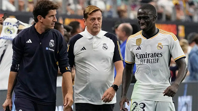 Sự trở lại của Mendy sẽ giúp Ancelotti có thêm một sự lựa chọn tốt cho vị trí hậu vệ trái